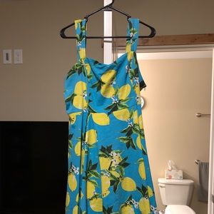 Plus size dress